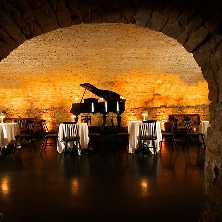 סירנססטר Kings Head Hotel מראה חיצוני תמונה