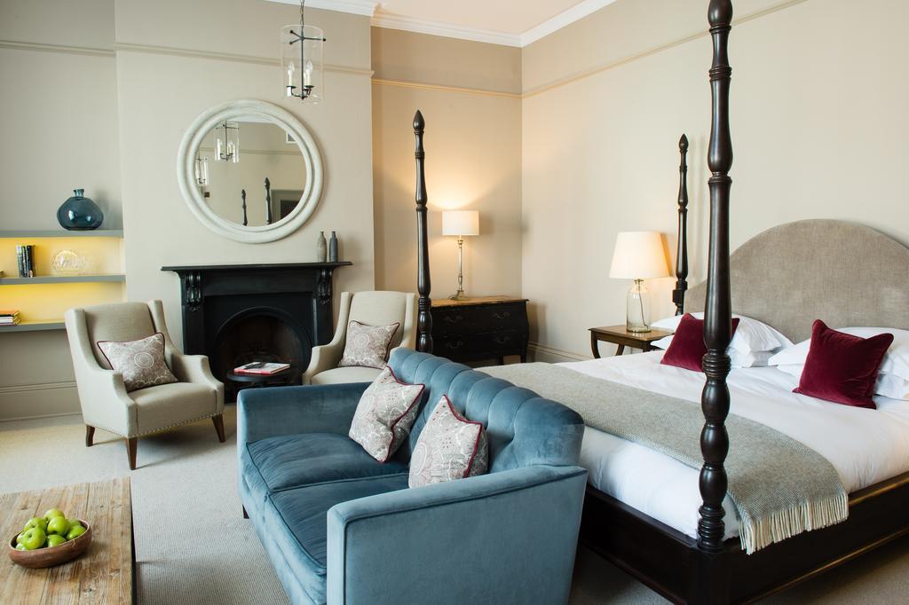 סירנססטר Kings Head Hotel מראה חיצוני תמונה